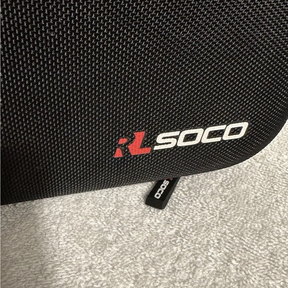 Nintendo Switch Travel Case Set - Picture 3 of 8